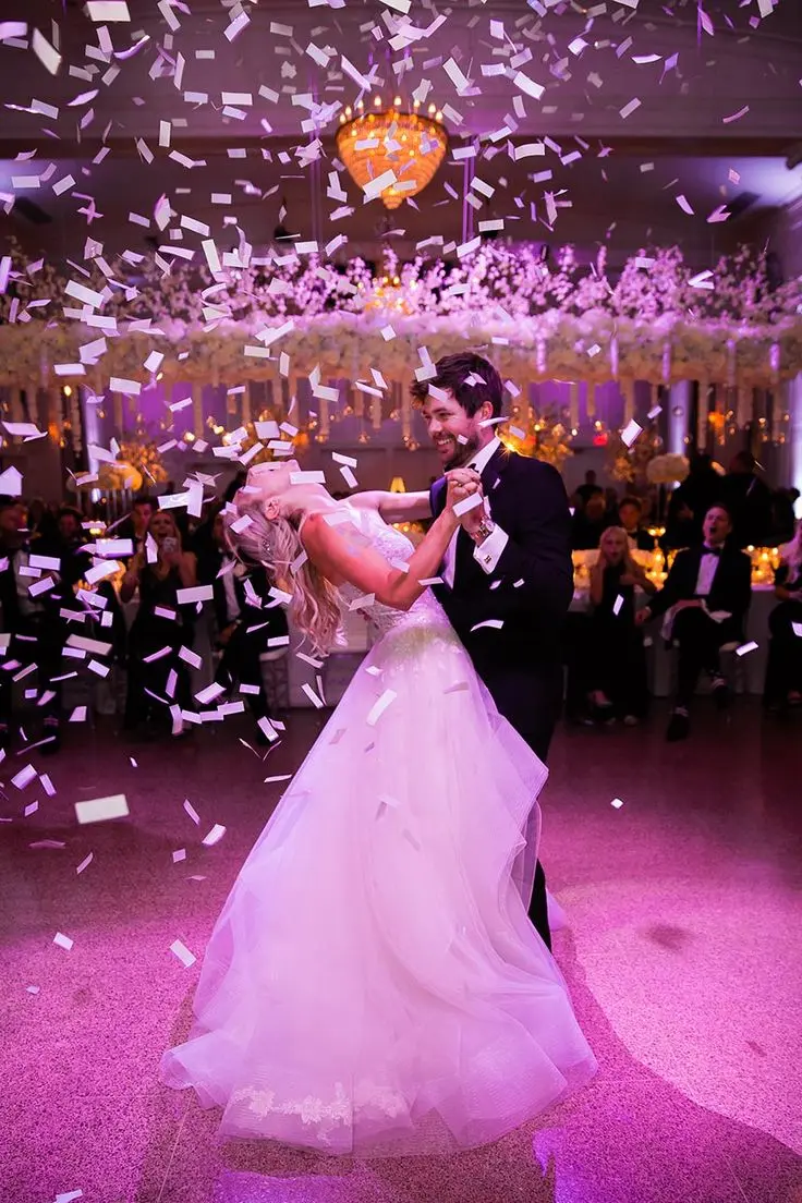 Canons à confettis mariage — Universal Événements
